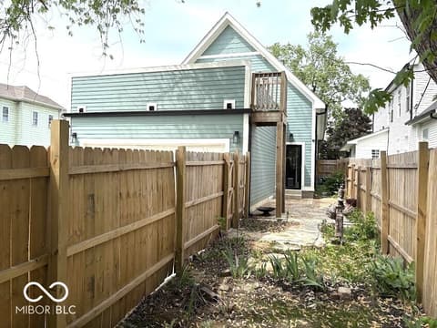 Photo of 401 Sanders Street, Indianapolis, IN