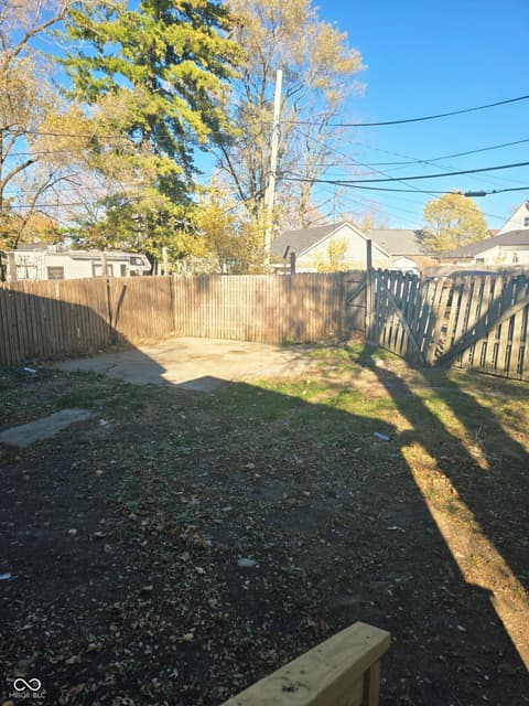 Yard at 1925 N Oxford Street, Indianapolis, IN