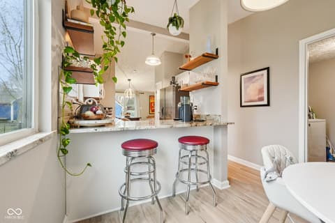 Photo of 609 Sunblest Boulevard S, Fishers, IN