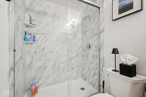 Photo of 609 Sunblest Boulevard S, Fishers, IN