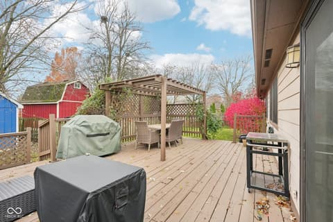 Photo of 609 Sunblest Boulevard S, Fishers, IN