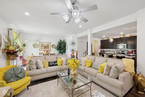 Photo of 10101 Caprock Canyon Drive, Indianapolis, IN