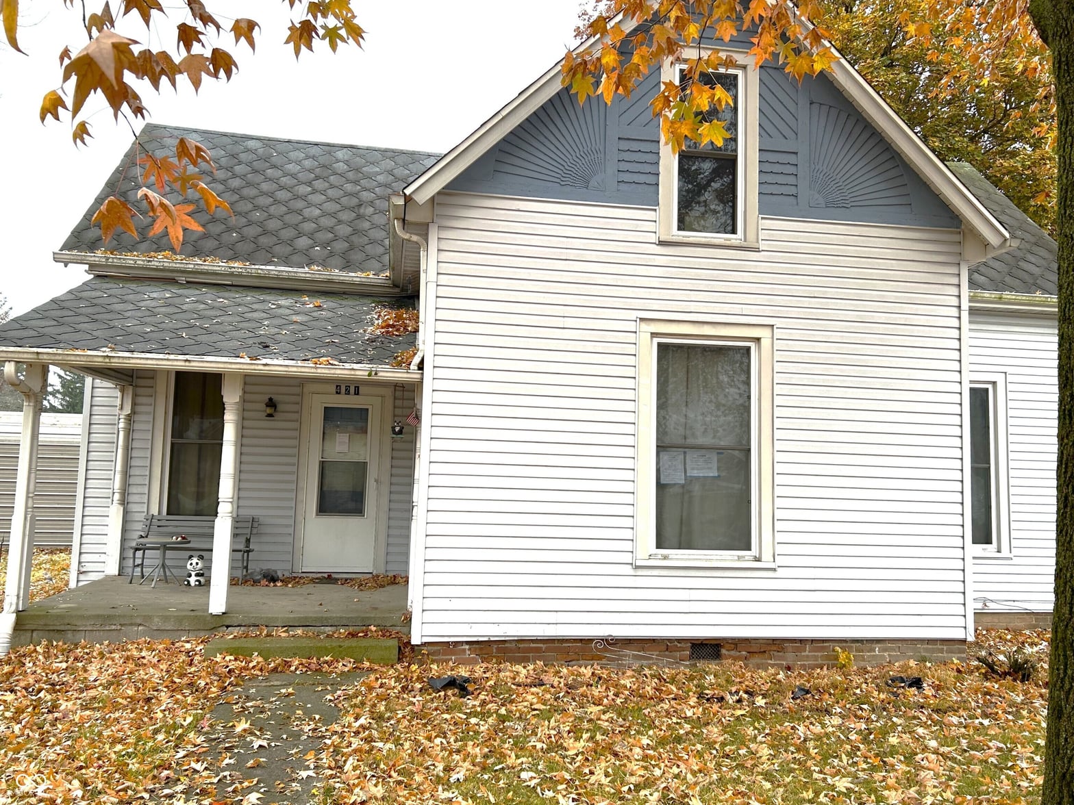Photo of 421 E Water Street, Linden, IN