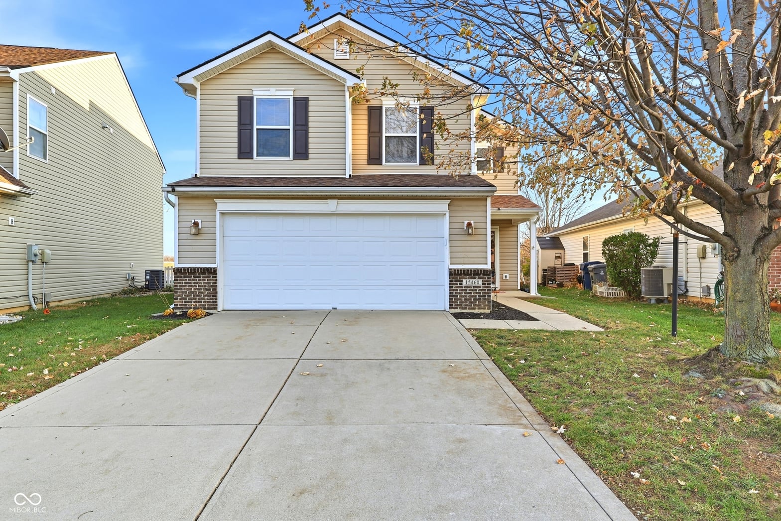 Photo of 15460 Old Pond Circle, Noblesville, IN