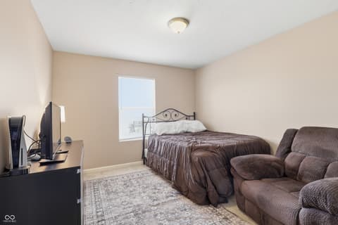 Photo of 15460 Old Pond Circle, Noblesville, IN