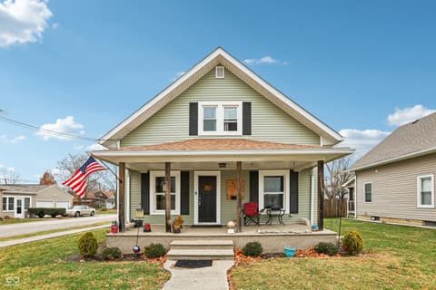 Photo of 650 E Pearl Street, Whiteland, IN