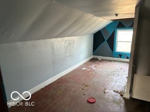 Bonus room at 220 W Church Street, Paragon, IN