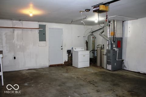 Garage at 8207 N Myers Road, Muncie, IN