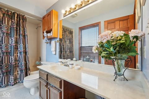 Photo of 346 N College Avenue, Indianapolis, IN