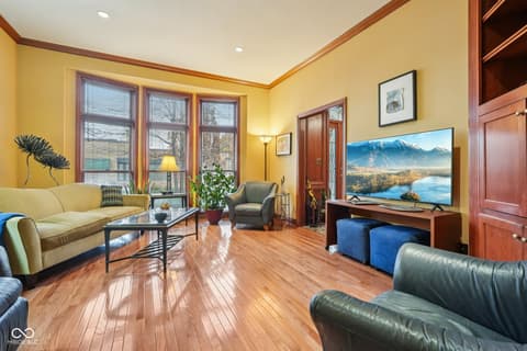 Photo of 346 N College Avenue, Indianapolis, IN