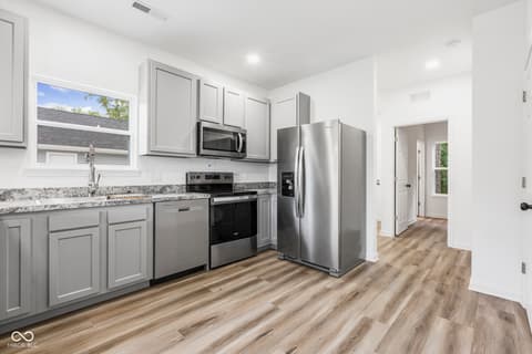 Photo of 1845 Heathglen Circle, North Vernon, IN