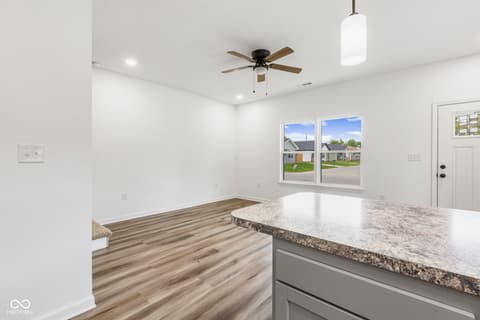 Photo of 1845 Heathglen Circle, North Vernon, IN