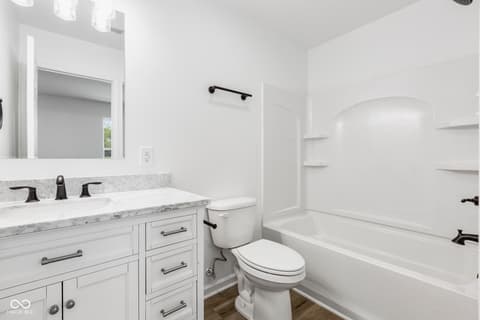 Photo of 1845 Heathglen Circle, North Vernon, IN