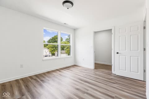Photo of 1845 Heathglen Circle, North Vernon, IN