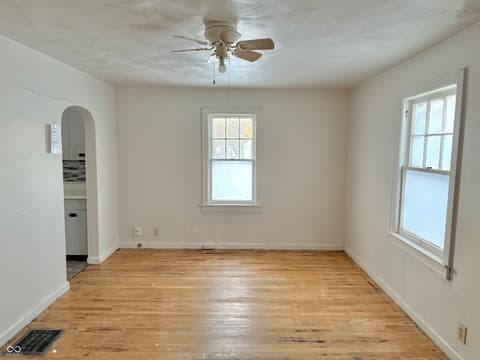 Photo of 2405 E 3rd Street, Anderson, IN