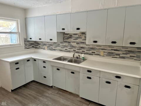 Photo of 2405 E 3rd Street, Anderson, IN