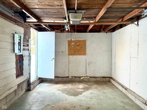 Photo of 2405 E 3rd Street, Anderson, IN