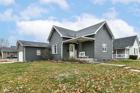 304 Oak Street