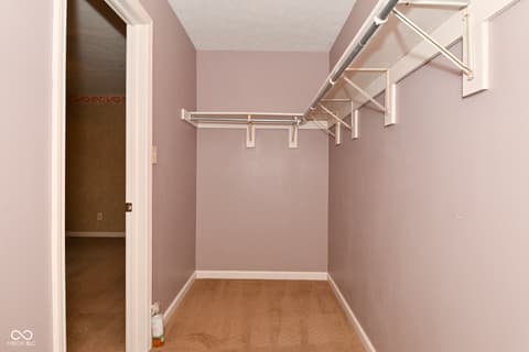Walk In Closets — 3770 Wilbur Road, Martinsville, IN