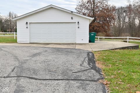 Garage at 3770 Wilbur Road, Martinsville, IN