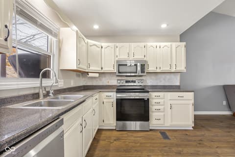 Photo of 3277 Muriel Place, Columbus, IN