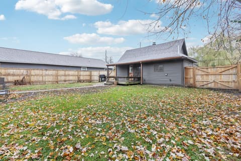 Photo of 414 Elm Avenue, Sheridan, IN