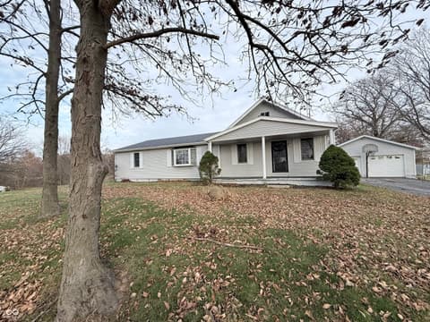 7116 S County Rd 850 W