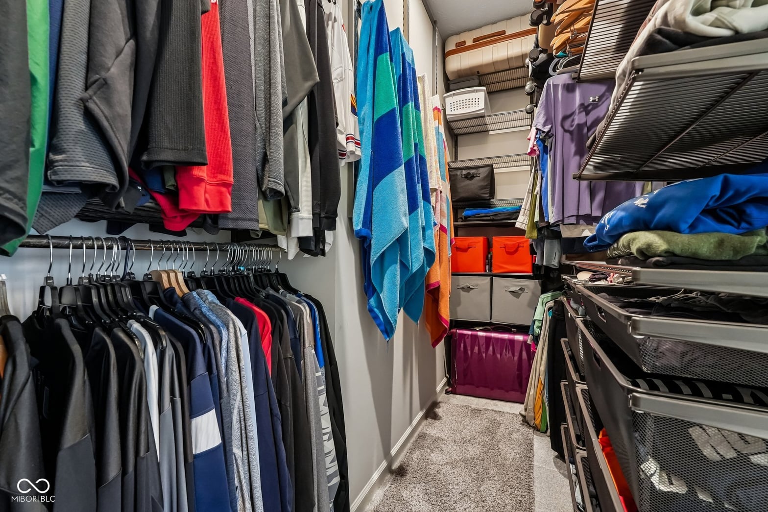 Walk In Closets