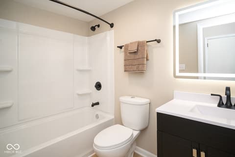 Bathroom at 601 S Ohio Street, Martinsville, IN