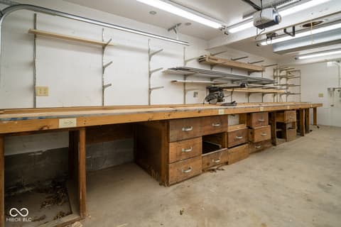 Garage at 601 S Ohio Street, Martinsville, IN
