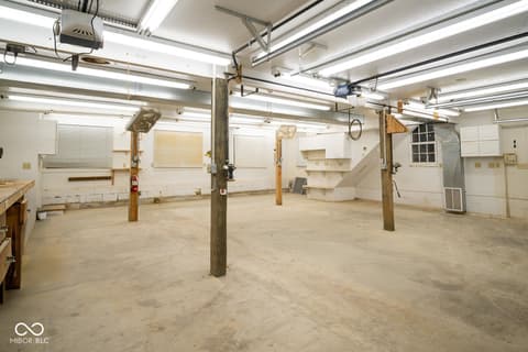 Garage at 601 S Ohio Street, Martinsville, IN
