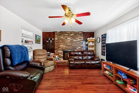 Family room at 6139 Norwaldo Avenue, Indianapolis, IN