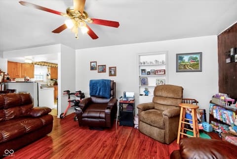 Family room at 6139 Norwaldo Avenue, Indianapolis, IN
