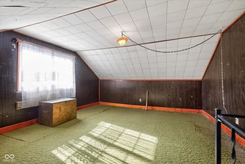 Loft — 6139 Norwaldo Avenue, Indianapolis, IN