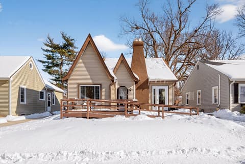 Front exterior at 6139 Norwaldo Avenue, Indianapolis, IN