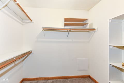 Photo of 8214 Bentley Farms Drive, Indianapolis, IN