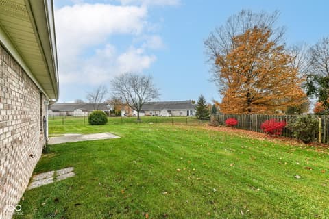 Photo of 8214 Bentley Farms Drive, Indianapolis, IN