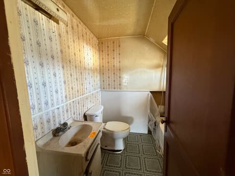 Bathroom at 2022 S Waldemere Avenue, Muncie, IN