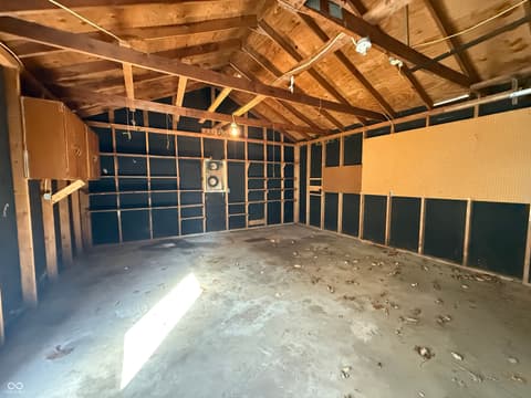 Garage at 2022 S Waldemere Avenue, Muncie, IN