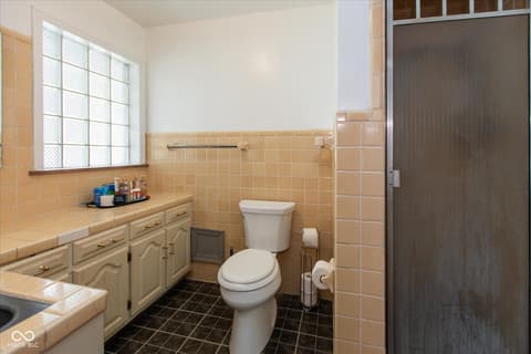 Photo of 847 Churchman Avenue, Beech Grove, IN