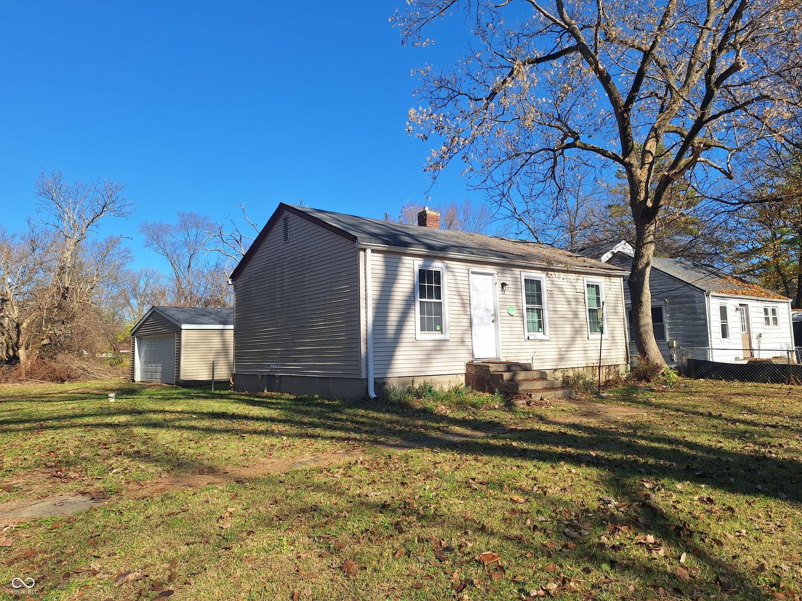 Photo of 2232 W 58th Street, Indianapolis, IN