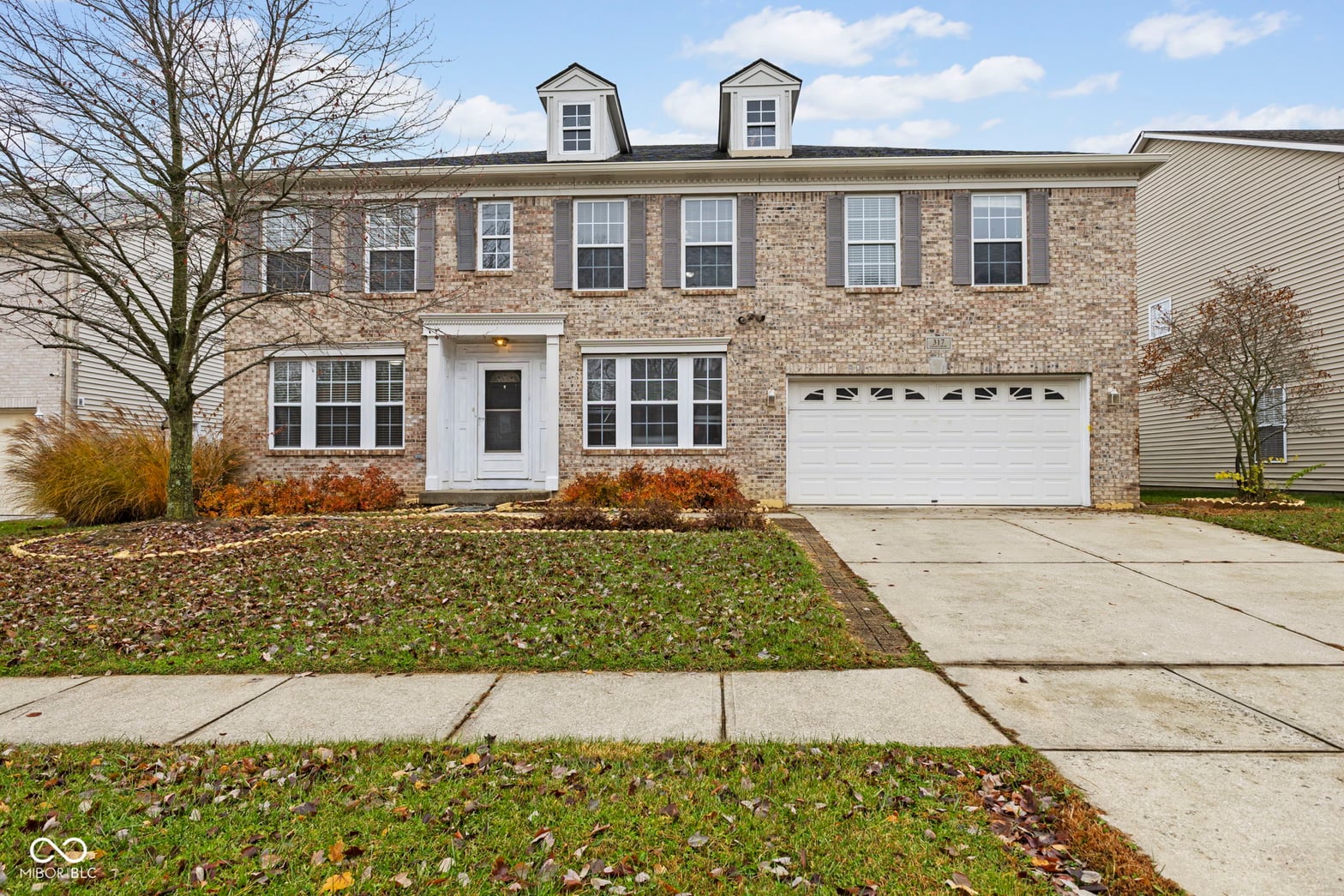 Photo of 317 Legacy Boulevard, Greenwood, IN