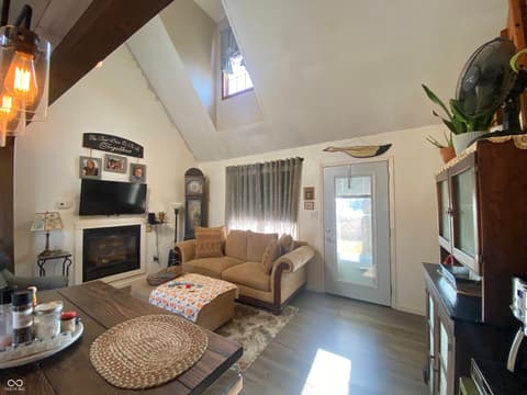 Living room at 2869 N Colby Drive, Marshall, IN
