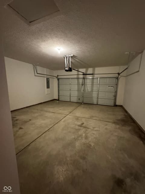 Photo of 821 James William Lane, Westfield, IN
