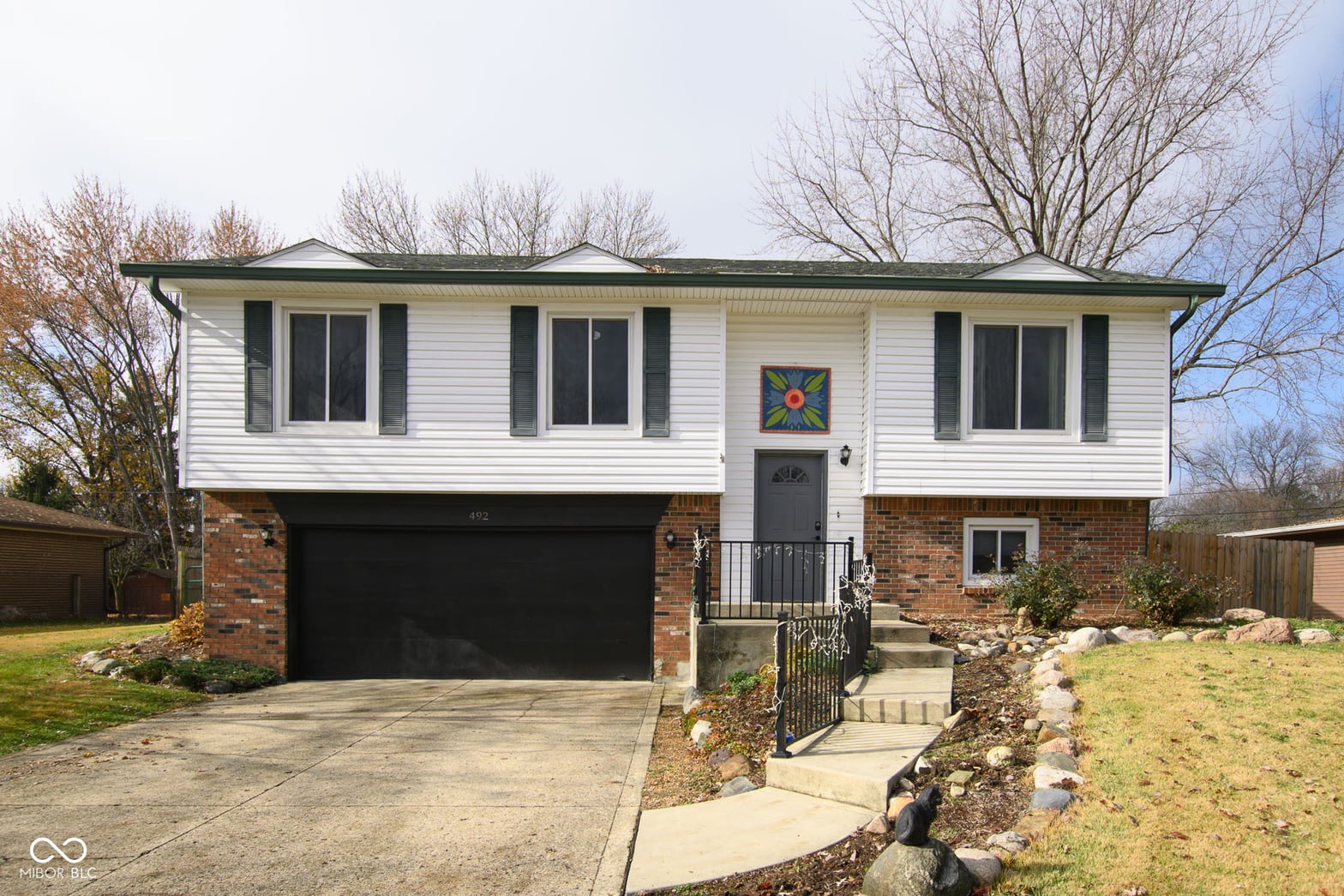 Front exterior at 492 Pelenor Drive, Franklin, IN