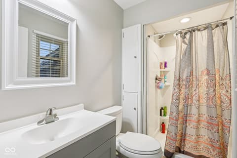 Bathroom at 1641 Hillcrest Avenue, Anderson, IN