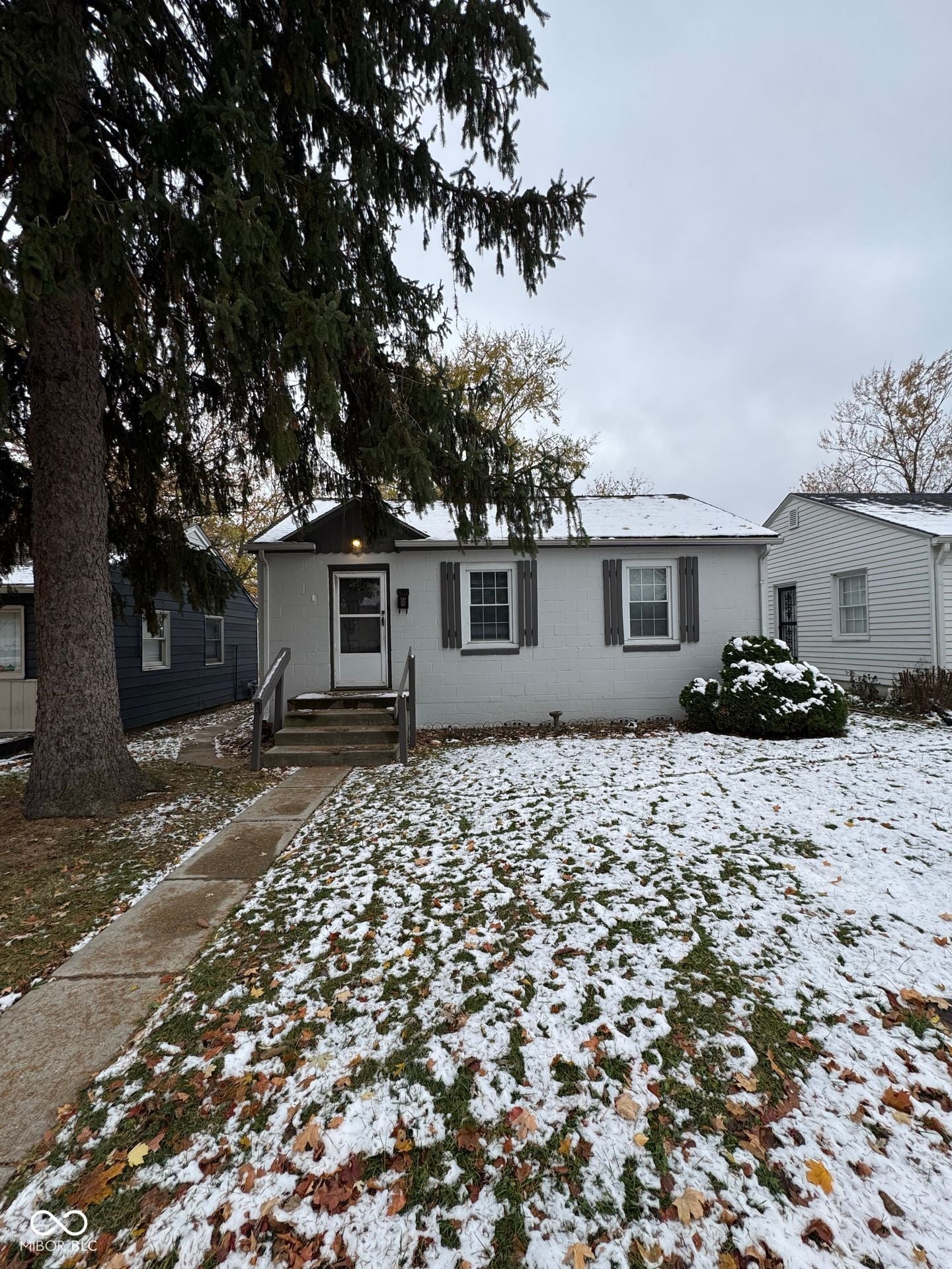 Front exterior at 138 N 3rd Avenue, Beech Grove, IN