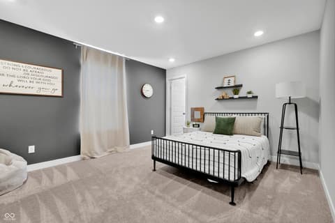 Walk In Closets — 4137 Grange Drive, Bargersville, IN