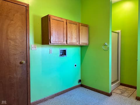 Laundry room at 3538 N 225 W, Crawfordsville, IN