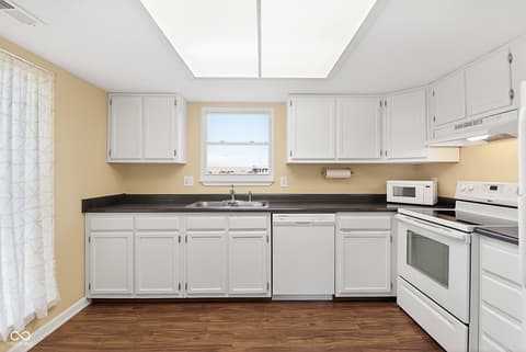Photo of 7538 Castleton Farms North Drive, Indianapolis, IN